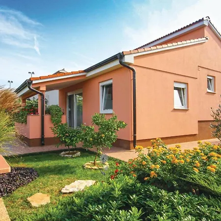 度假居 Pet Friendly In With Kitchen